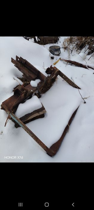 28 трактир сотилоди