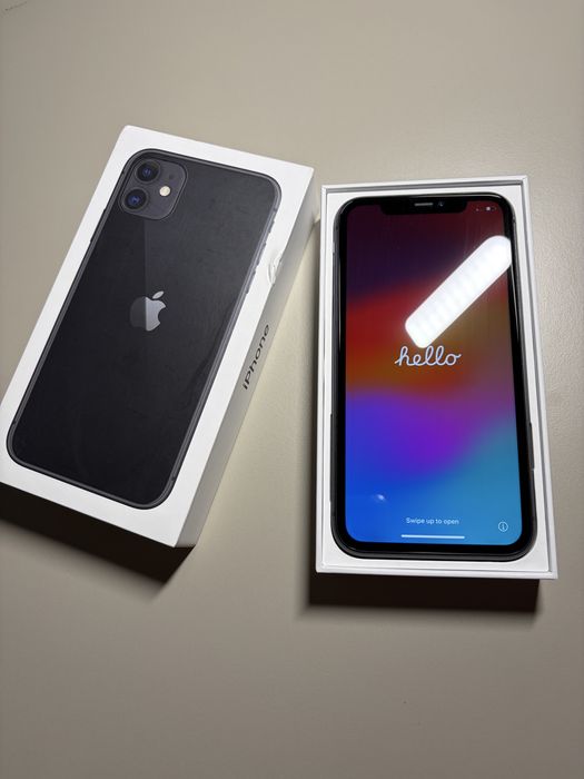 iPhone 11 Black 64 GB