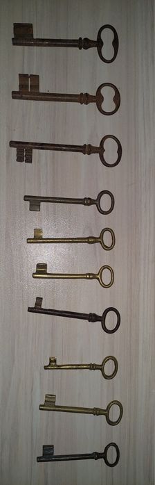 Стара  брава и ключове-работи