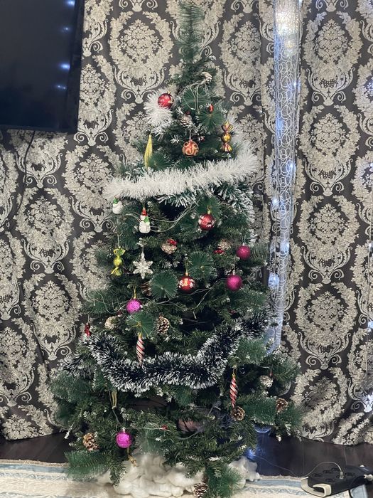 Продам новогодняя ёлка