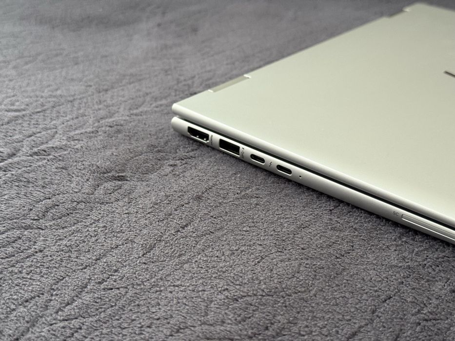 13.3’FHD+IPS Touch/Hp Elitebook x360 830 G9/i5-1235u/16GB DDR5/512