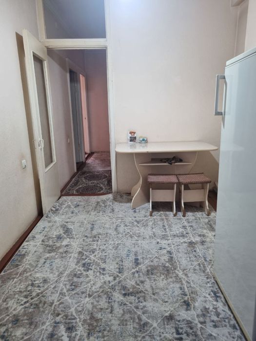 4 хонали Уй сотилади. Манзил: Жиззах шахар заргарлик махалласи