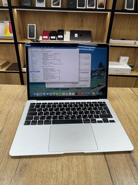 Macbook Air 13 M1 256 gb 77%