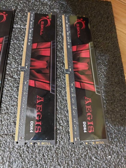 16GB DDR4 3000Mhz - RAM памет