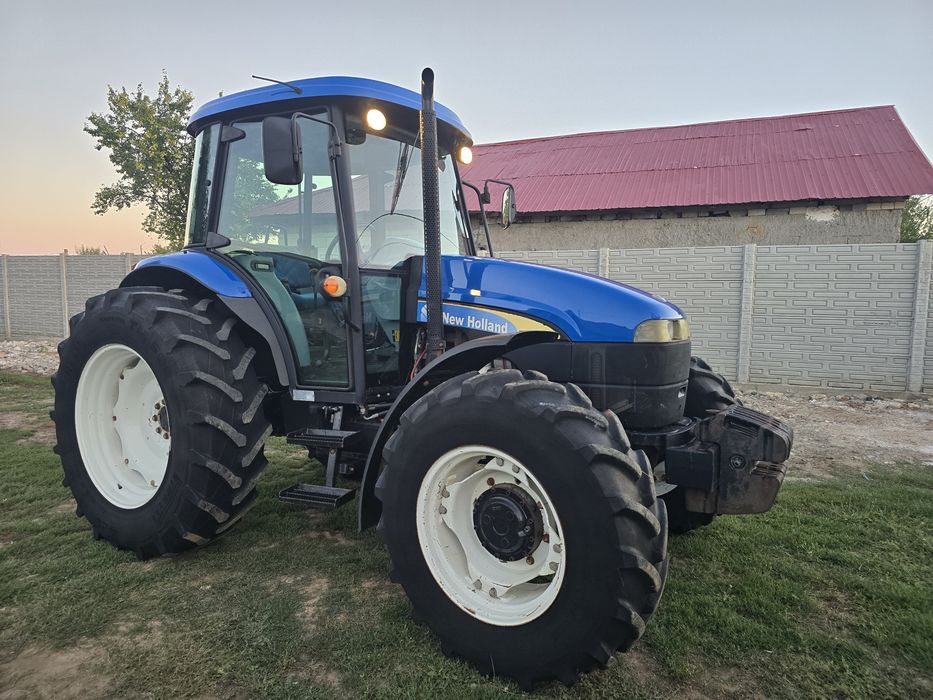 New Holland TD5050