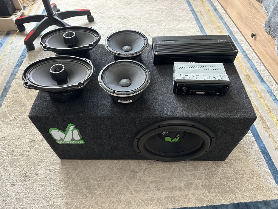 Сабвуфер или готовый автозвку!