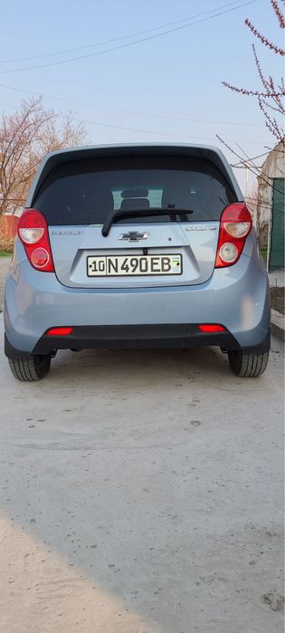 Спарк 2012 декабр зур холатда 3-позиция кондерли.4 та балон ген берила