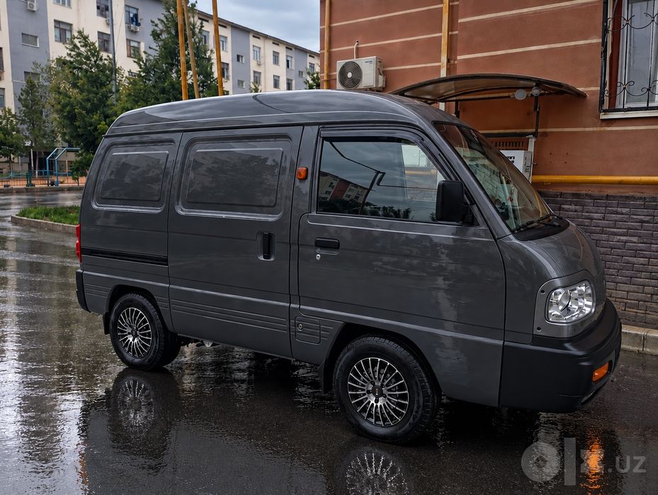 Дамас Ван Юук ташиш