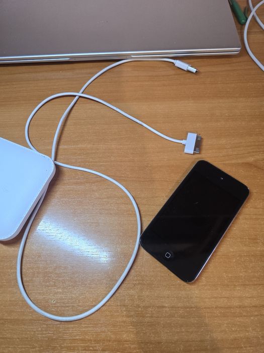 Продам ipod 4.сбой активации
