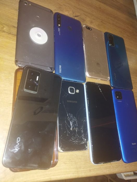 Телефон на запчасть