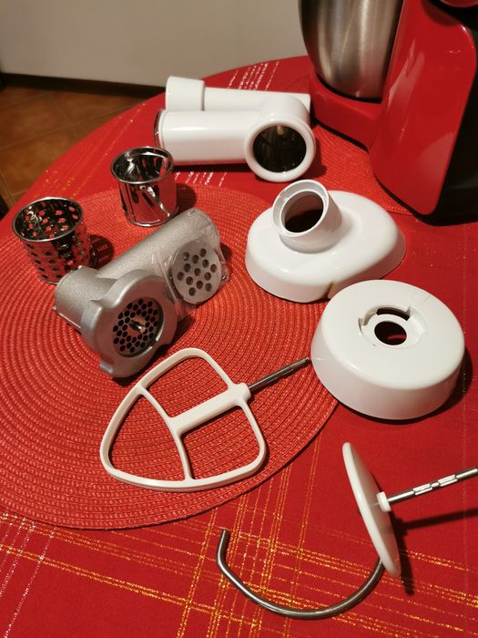 Vând robot de bucătărie Tefal Wizzo