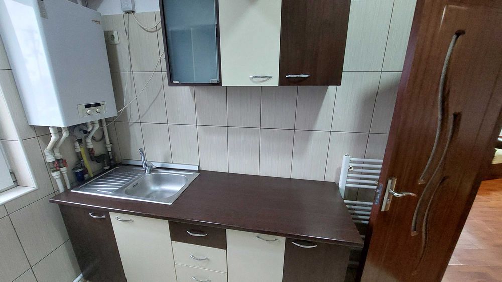 Apartament 2 camere  Otopeni Inchiriez