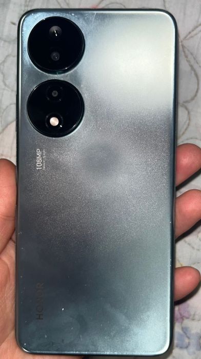 HONOR  мобильные телефоны