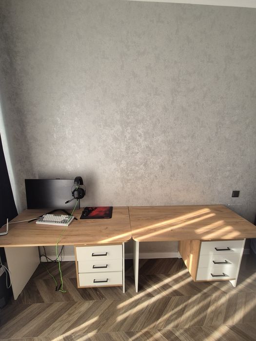 Продаются диван кровать столы