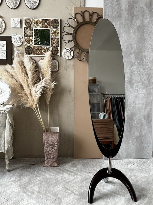 Зеркало напольное овальное