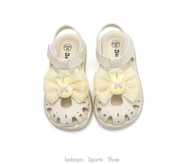 Сандали для девочки