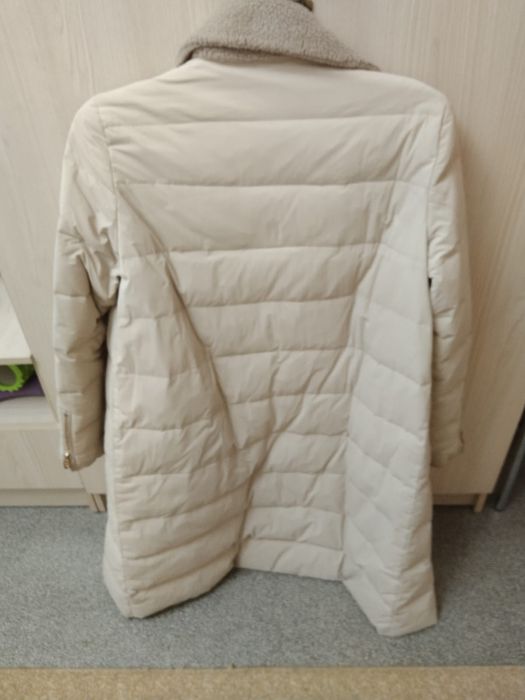 Продам зимние куртки