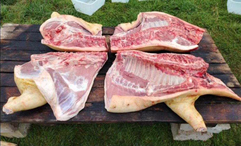Продам мясо свинины 2000тг. За кг .