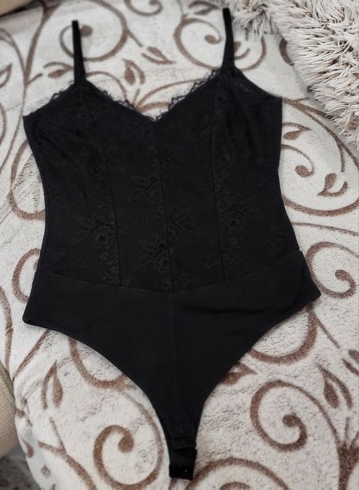 Черно боди Алеса