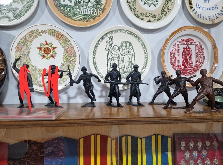 Солдатики пластмасовые  СССР