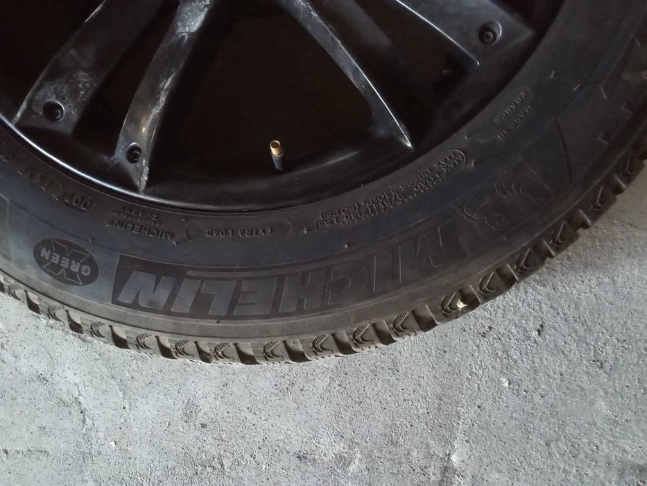 Шины с дисками, для машины