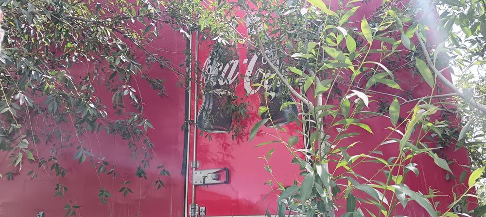 Бутка газел 4/2 сотилади