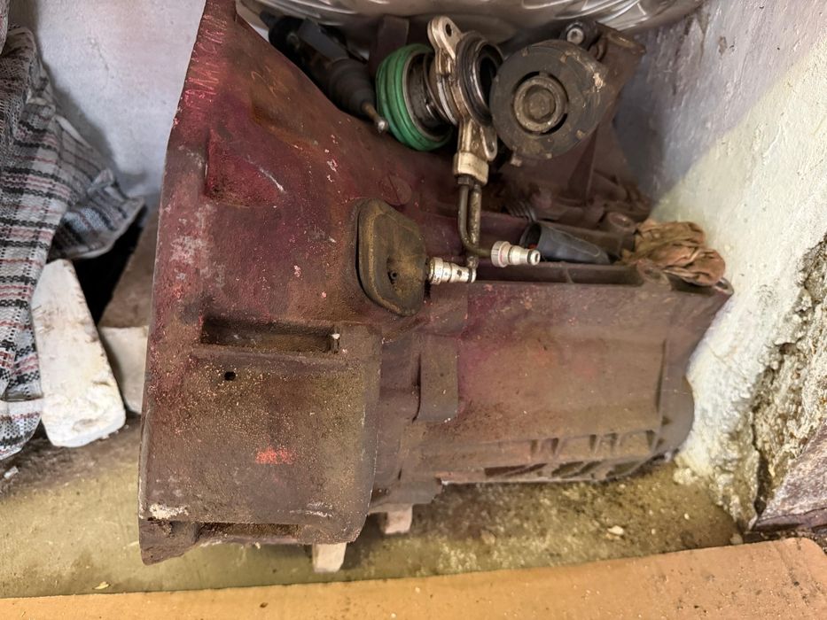 Продам МКПП от форд Галакси об.2.0