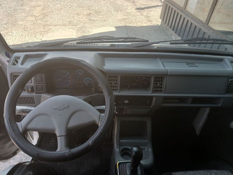 Chevrolet Damas Deluxe