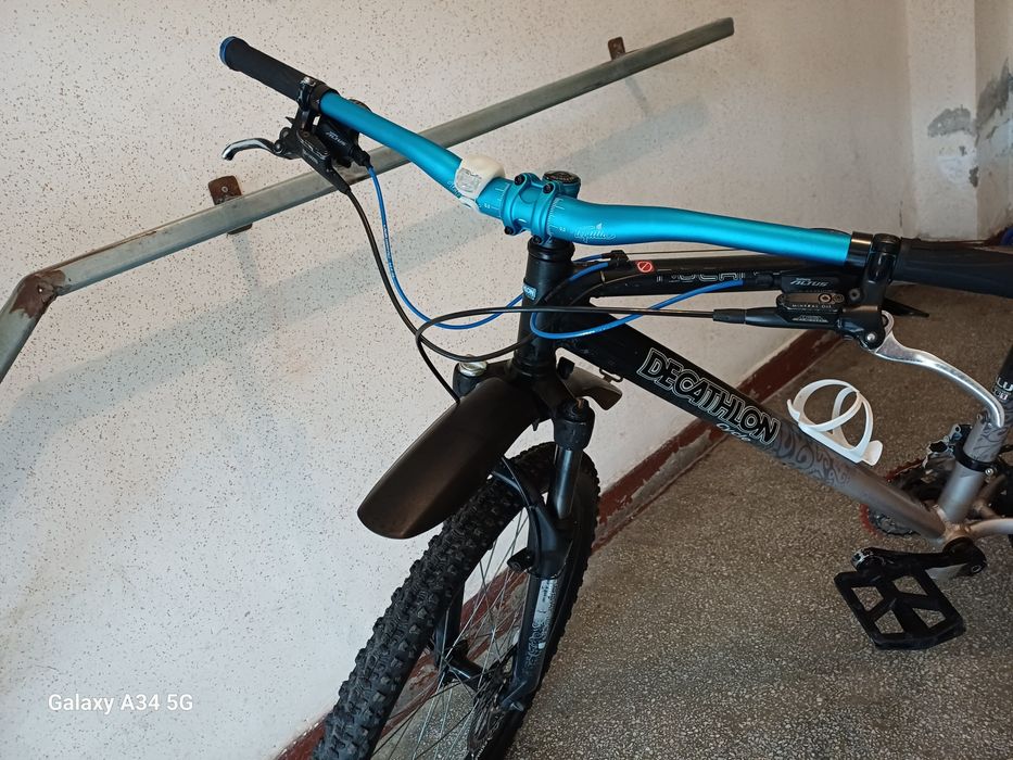 Bicicletă Decathlon Profesională