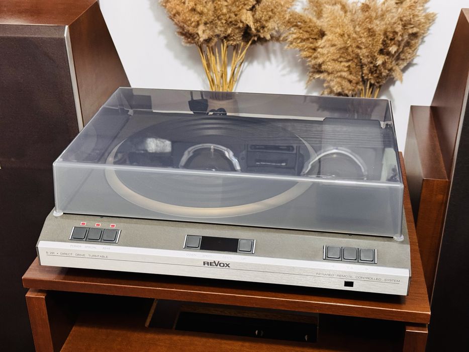 Pick-up REVOX B291 cu senzor de telecomandă, doză ELAC,sunet calitativ