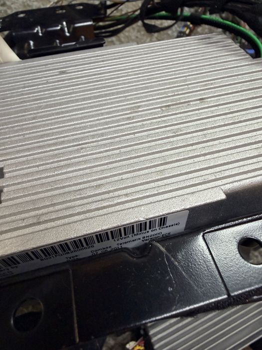 Modul combox bn2000 bmw e90 e91 e60 e61 e87 e81 e70 e71 amplificator hi fi bmw e90 e91 e92 e93 e87 e81