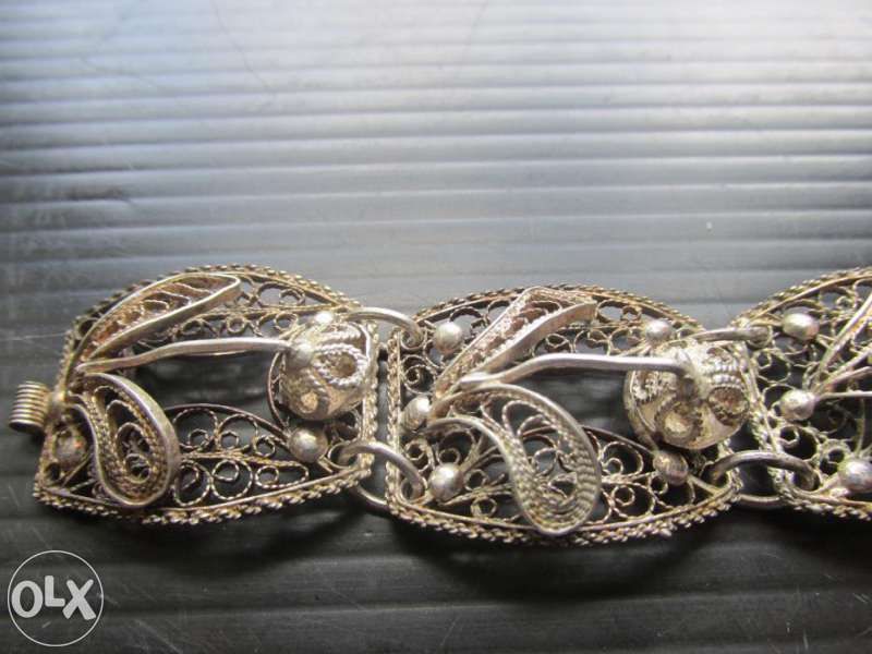 Старинна сребърна дамска гривна - филигран