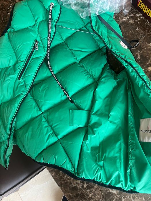 Монклер  елек ;яке