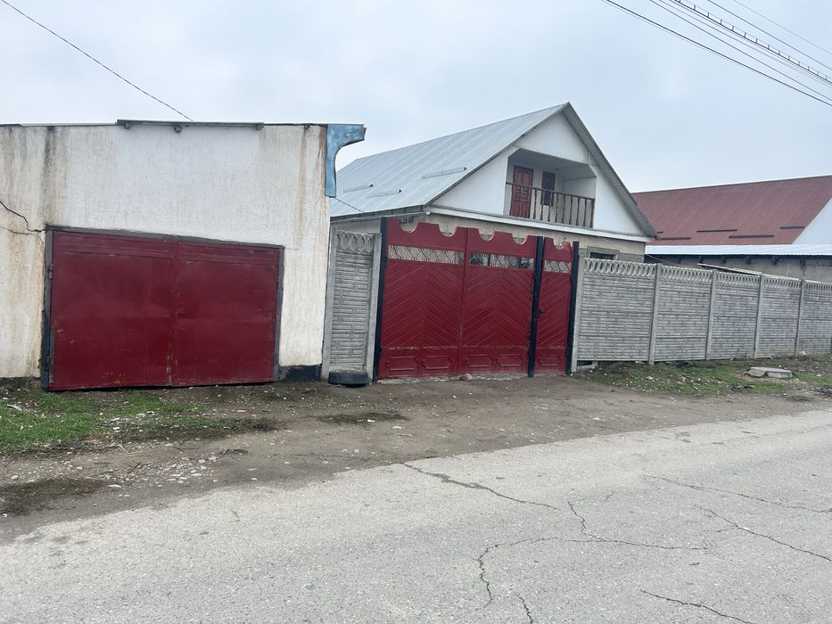 Уи сатылады Сарыкемер ауылында