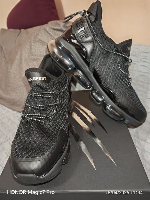 Adidași Plein sport