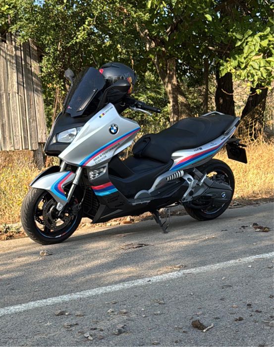 Maxi scuter BMW C600 Sport Yamaha Honda Aprilia