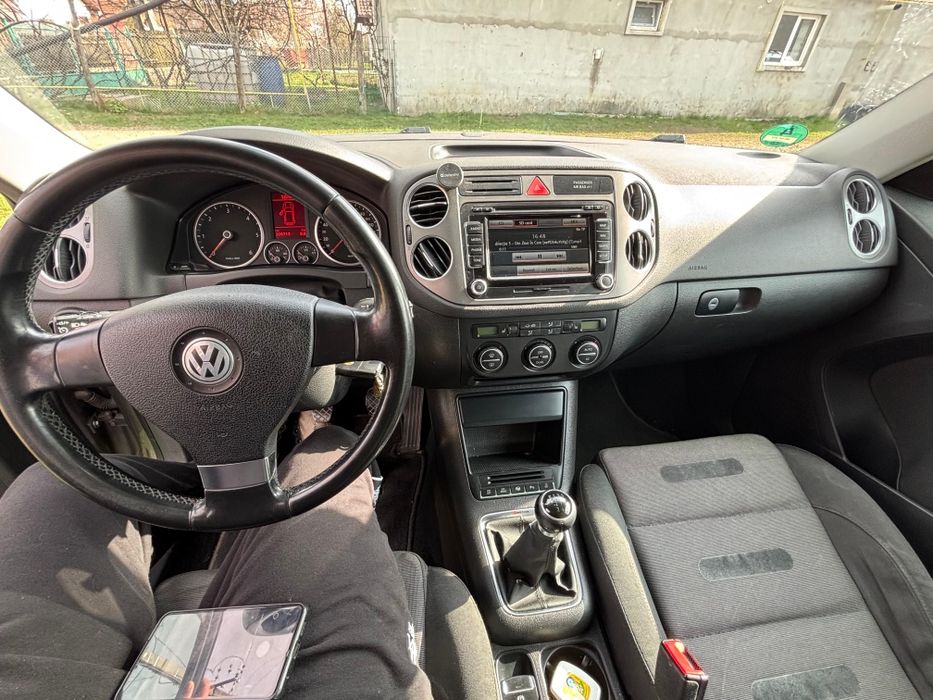 Vând  Volkswagen Tiguan 4X4