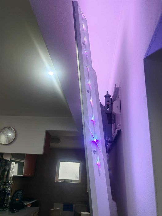 Tv Philips 138 diagonala  2016