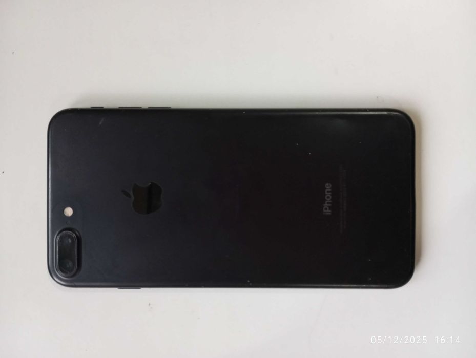 iPhone 7 plus sotiladi 7 va 7+ ga almashtiraman