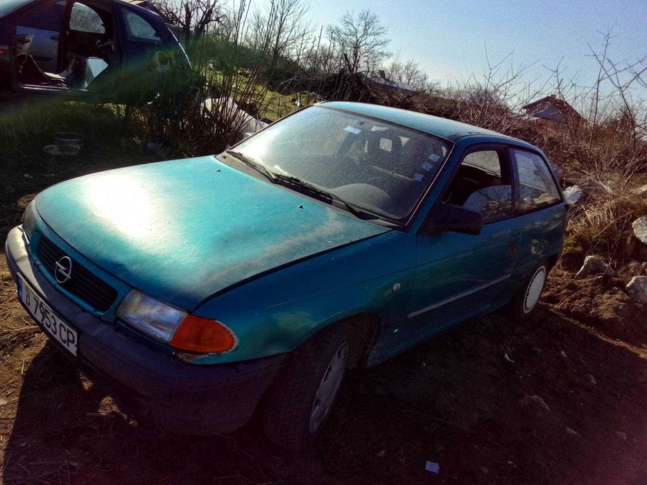 ЧАСТИ Опел АСТРА Ф с 3 врати 1991–1998г. Opel Astra F хетчбек