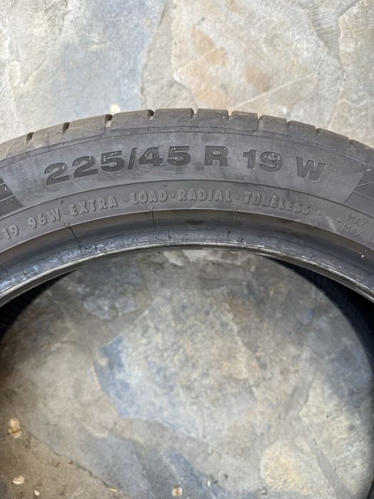 4 cauciucuri vara  225/45 R 19