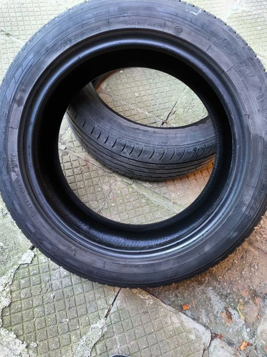Гуми 2бр  235 / 50 R19