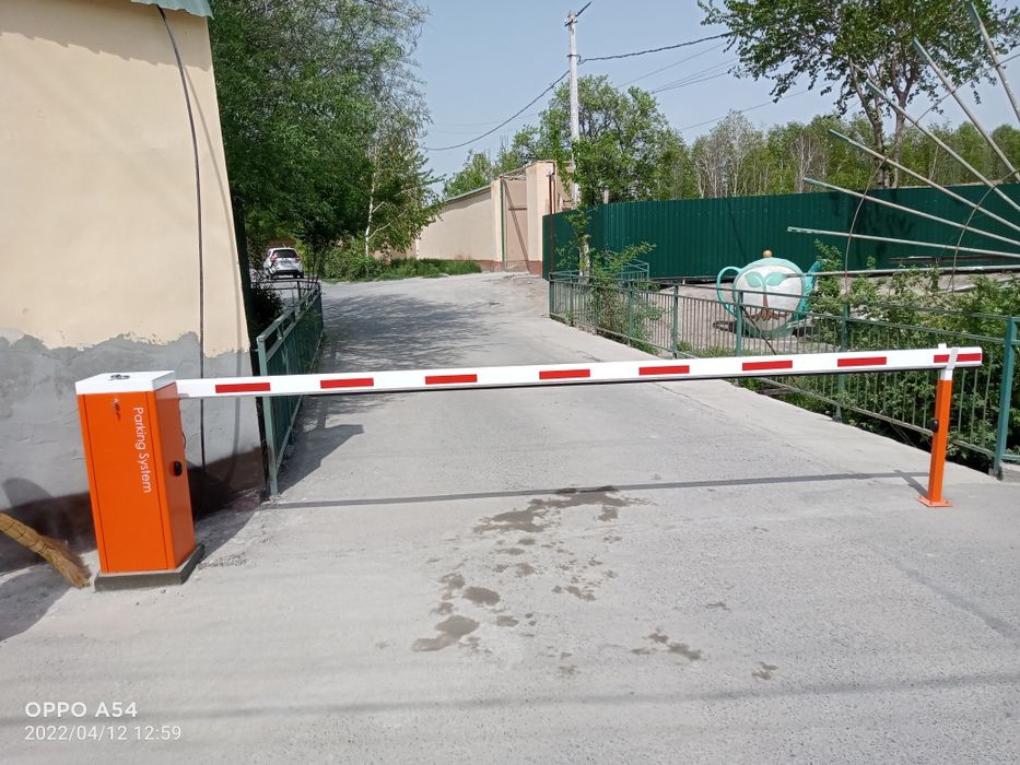 Шлагбаум установка и ремонт,пулть