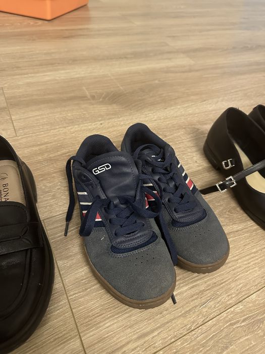 Продам обувь, каждая по 3тыс