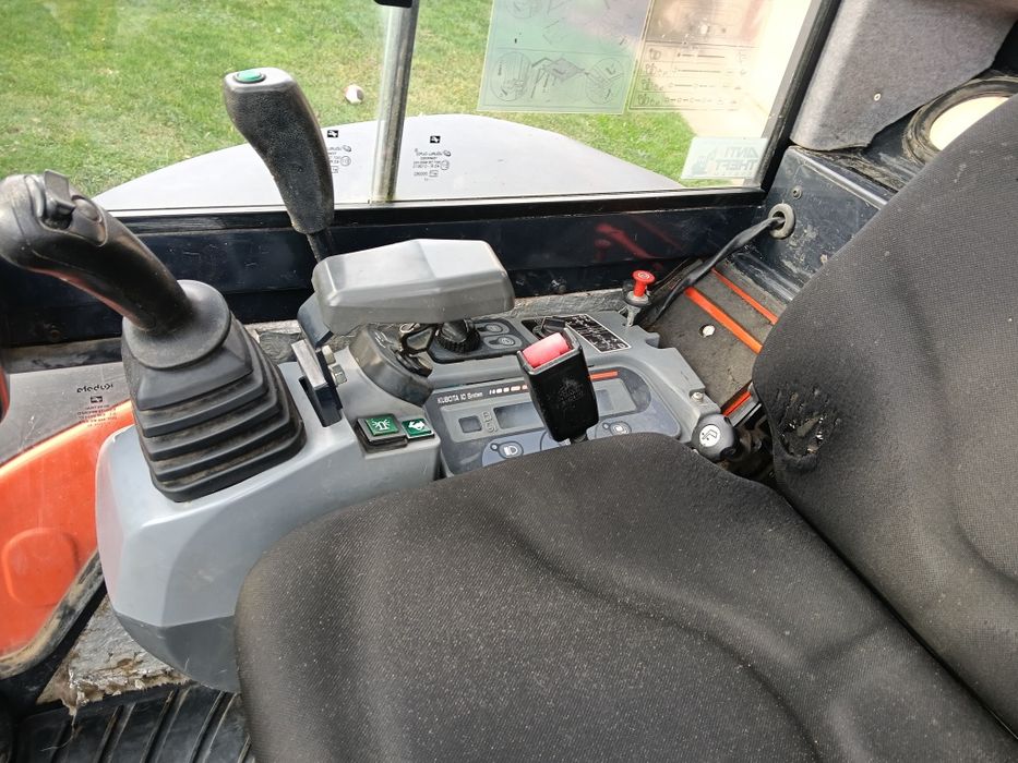 Miniexcavator kubota u 35