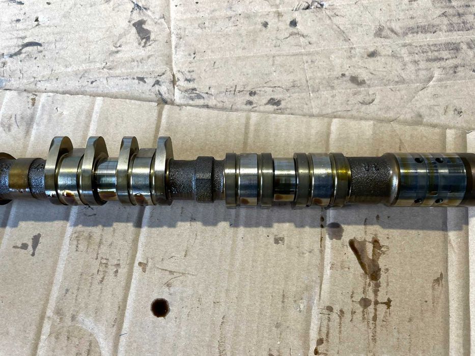 Всмукателен Разпределителен Вал Десен Porsche Cayenne 957 4,8 V8