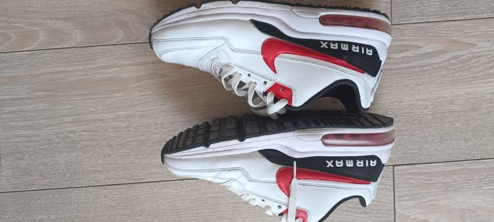 Маратонки Nike ltd 3