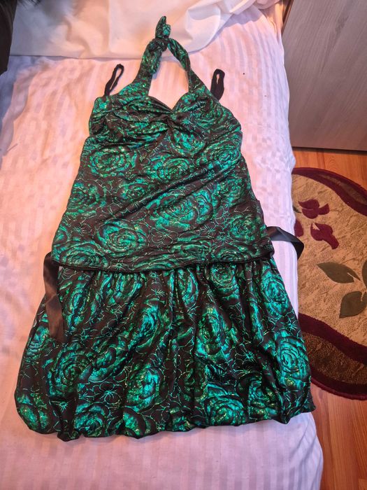 Compleu,fustă si bluziță de vară