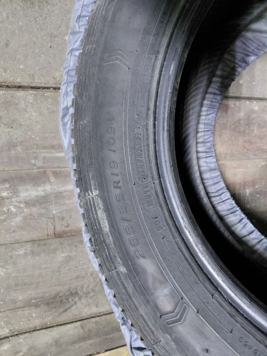 Продам всесезонную резину