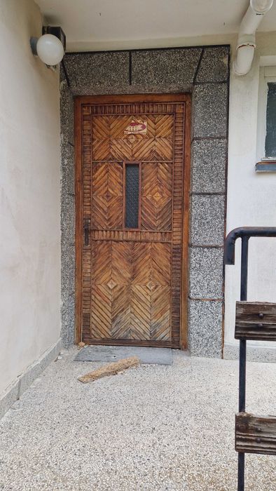 къща в село Планиница (област Перник)